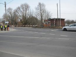 Policja ze Strażą Ochrony Kolei wzmacniają świadomość kierowców na przejazdach kolejowych