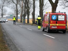 Tragiczny wypadek w Krępnej, nie żyje 44-letni pasażer