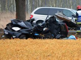 Tragiczny wypadek w Krępnej, nie żyje 44-letni pasażer