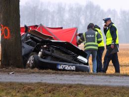 Tragiczny wypadek w Krępnej, nie żyje 44-letni pasażer