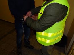 Napadł taksówkarza, grozi mu 15 lat pozbawienia wolności