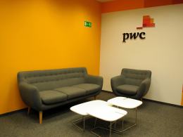 PwC poszukuje ludzi do pracy. W ciągu roku zatrudni 100 osób