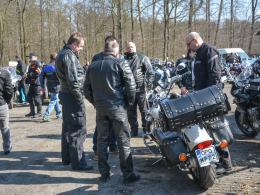 Setki motocyklistów witało dziś wiosnę