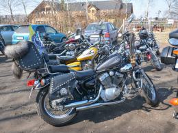 Setki motocyklistów witało dziś wiosnę