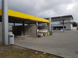 "Studencka" stacja Lotos przy miasteczku akademickim zamknięta. Został żal i wspomnienia
