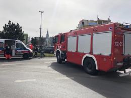 Zderzenie dwóch pojazdów na rondzie w Opolu, dwaj kierowcy w szpitalu