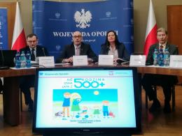 Dwa lata programu "Rodzina 500+". Beneficjenci: Lepiej nam się żyje