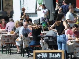 Food Trucki zawładnęły parkingiem przed amfiteatrem