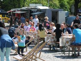 Food Trucki zawładnęły parkingiem przed amfiteatrem