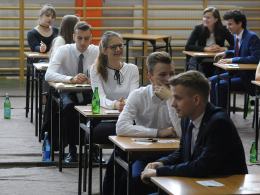 Maturzyści do piór ! Dziś język polski