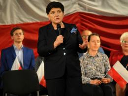 Beata Szydło podsumowała 2,5 roku rządów PiS podczas wizyty w Krapkowicach