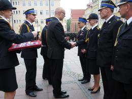 Ponad 100 strażaków odebrało dziś nagrody i wyróżnienia podczas obchodów Dnia Strażaka