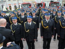 Ponad 100 strażaków odebrało dziś nagrody i wyróżnienia podczas obchodów Dnia Strażaka