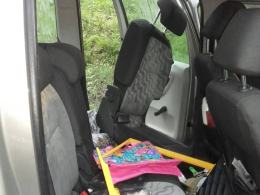 Wypadek na trasie Kup-Murów. Auto osobowe uderzyło w drzewo