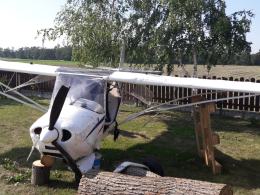 Smarchowice Wielkie: awaryjne lądowanie awionetki na prywatnej posesji