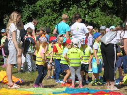 Blisko 300 przedszkolaków przebiegło przez Park Nadodrzański w Opolu