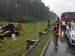 Uwaga kierowcy ! Nitka na wysokości 228km A4 w kierunku Katowic zablokowana