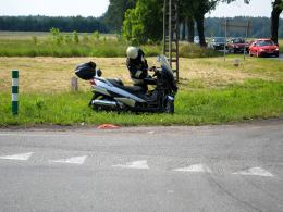 Śmigłowiec LPR wysłany do motorowerzysty rannego w wypadku
