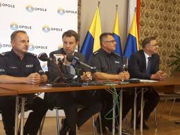 107 narkotestów i 40 teczek z broszurami informacyjnymi otrzymali opolscy policjanci