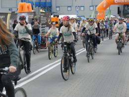 Ponad 400 uczestników pojawiło się na starcie Charytatywnego Rajdu Rowerowego