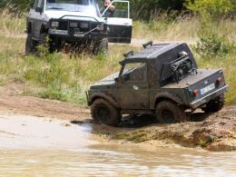 Na poligonie w Winowie trwa Hellowisko, czyli zlot miłośników off-roadu