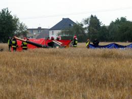 Rozbitym śmigłowcem leciało trzech mężczyzn. Trzeci z nich jest w stanie ciężkim