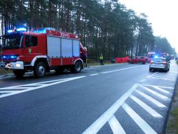 Tragiczny wypadek w Grodźcu, nie żyje 19 letni kierowca