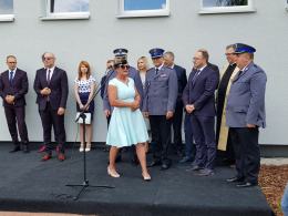 Zastępca Komendanta Głównego Policji nadinsp. Jan Lach na uroczystości otwarcia nowego posterunku