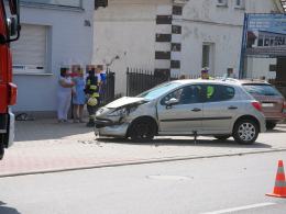 Zderzenie na ulicy Popiełuszki. 4 osoby zostały przewiezione na badania