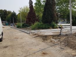 Plac Jana Pawła II pięknieje. Kiedy będzie gotowy?