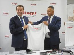 Okrąglak oficjalnie "Stegu Areną". Miasto podpisało kontrakt