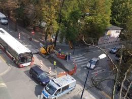 BMW wymusiło pierwszeństwo i zderzyło się z autobusem MZK