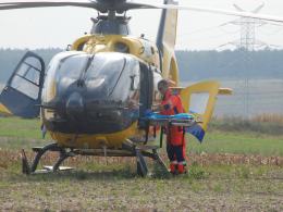Groźny wypadek koło Zimnic Małych, Cinquecento wyrzucone daleko w pole
