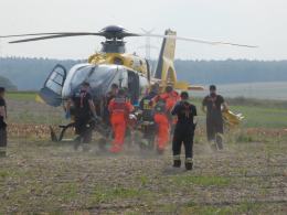 Groźny wypadek koło Zimnic Małych, Cinquecento wyrzucone daleko w pole