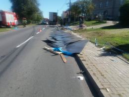 Ścięło tylko lampę oświetleniową
