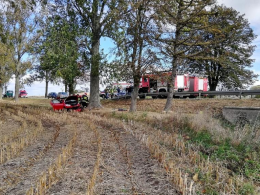 Groźny wypadek na DK11 w Byczynie. Interweniował śmigłowiec LPR