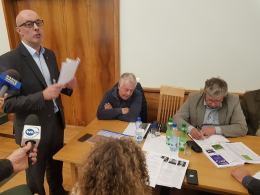 Rolnicy doczekali się rozmów z wojewodą i wywalczyli spotkanie z ministerstwem rolnictwa
