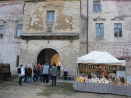 Na zamku w Niemodlinie trwa Święto Karpia oPolskiego
