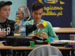 Zawody Speedcubing - przyjdź, zobacz jak robią to najlepsi
