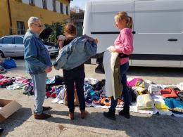 Złodzieje okradli i podpalili kiosk pani Sabiny. Opolanie tłumnie pomagają
