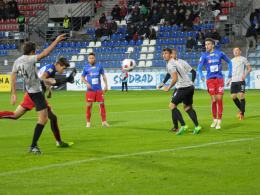 Odra Opole pokonała na swoim boisku Wartę Poznań 2:1.