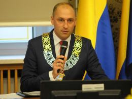Trwa pierwsza sesja Rady Miasta ósmej kadencji. Łukasz Sowada nowym przewodniczącym