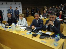 Zapadły ważne decyzje. Trwa pierwsza sesja Sejmiku Województwa Opolskiego