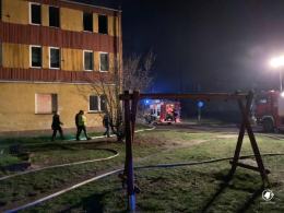 W Zdzieszowicach spłonął budynek socjalny. Ewakuowano 19 osób