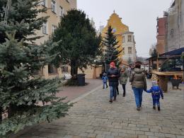 Trwa Jarmark Bożonarodzeniowy na Rynku w Opolu