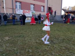 Na ulice Opolszczyzny wybiegają Mikołaje. Dlaczego lubimy bawić się sportem?