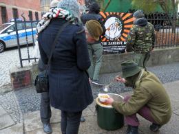 Ruszyła akcja "Food not bombs"