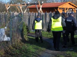 W ramach akcji "Nie bądź obojętny" policjanci sprawdzą pustostany i ogródki działkowe