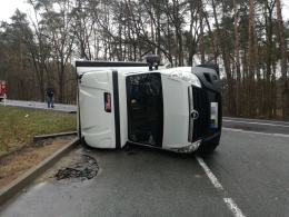 Zderzenie dwóch pojazdów pomiędzy Borkowicami a Skarbiszowem. Są ranni