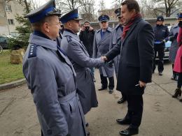 Policja ma trzy nowe wozy. Na dwa dołożyło się miasto